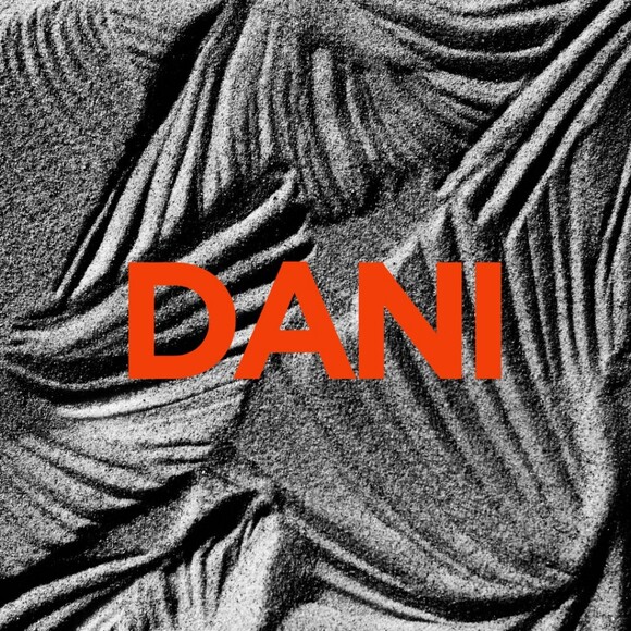 dani_daisy